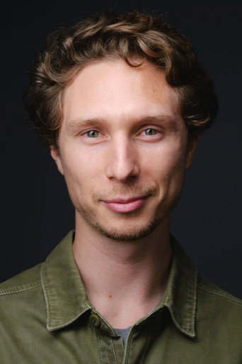 Bernardo Souto — Illusion cast