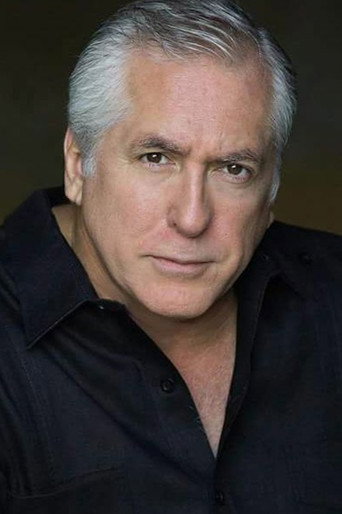 Roberto Escobar — Cat Chaser cast