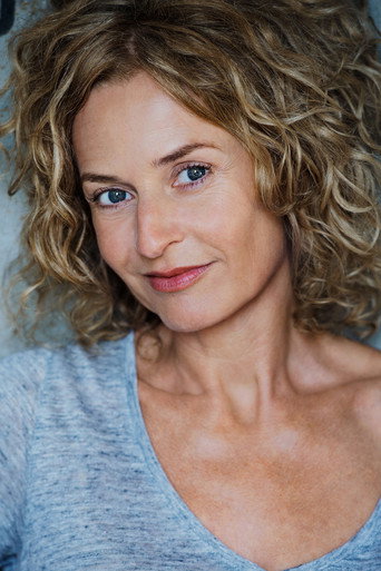 Franziska Schlattner — Das Beste aller Leben cast