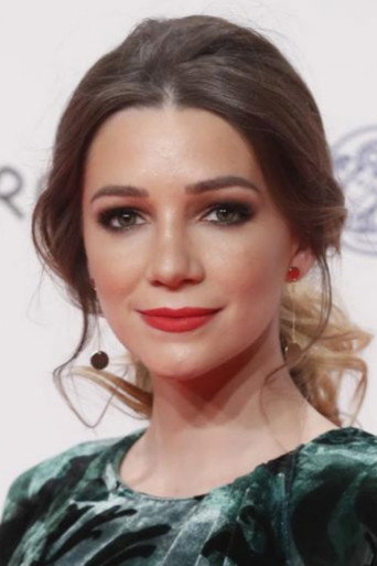 Micaela Breque — Amalia in the Fall cast